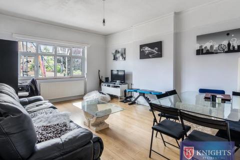 1 bedroom apartment for sale, Aldermans Hill , Palmers Green , London, N13