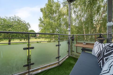 21 Nokeside, Stevenage, SG2 8EY