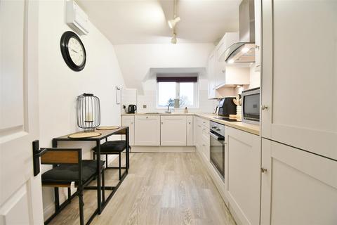 undefined, Russell Terrace, Leamington Spa