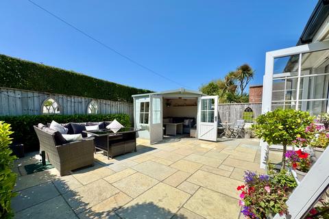 4 bedroom detached house for sale, HARMANS CROSS