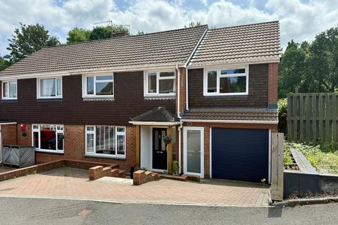 4 bedroom semi-detached house for sale