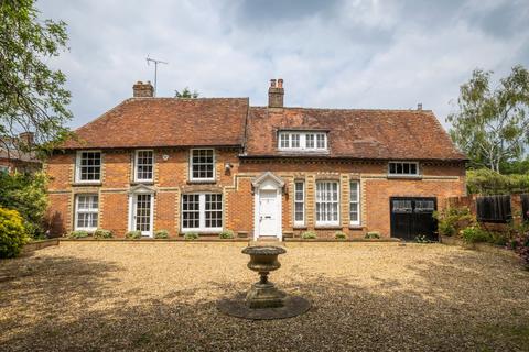 5 bedroom detached house for sale, Yew Tree Farm, 53 Luton Road, Chalton, Luton, Bedfordshire, LU4 9UJ