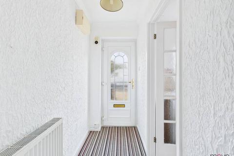 16 The Conifers, Gloucester, GL1 4LP