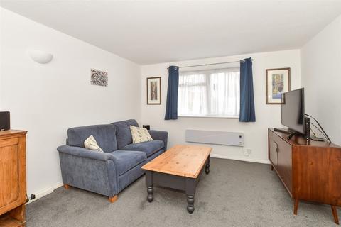 1 bedroom ground floor flat for sale, Downs Court, Redhill RH1