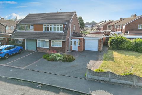 3 bedroom semi-detached house for sale, Tame Avenue, Wednesbury WS10