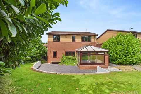 4 bedroom detached house for sale, Arenig Close, WREXHAM