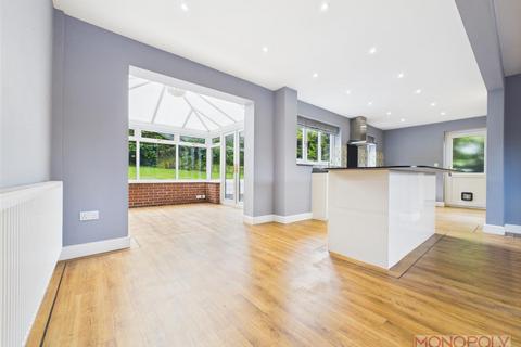 4 bedroom detached house for sale, Arenig Close, WREXHAM
