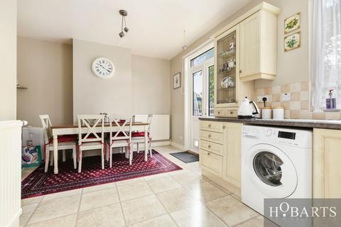 undefined, Manor Road, Tottenham, N17