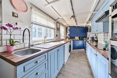Cromlix Cottage Summer Hill, Chislehurst, BR7 5NZ