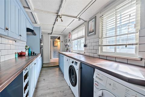 Cromlix Cottage Summer Hill, Chislehurst, BR7 5NZ