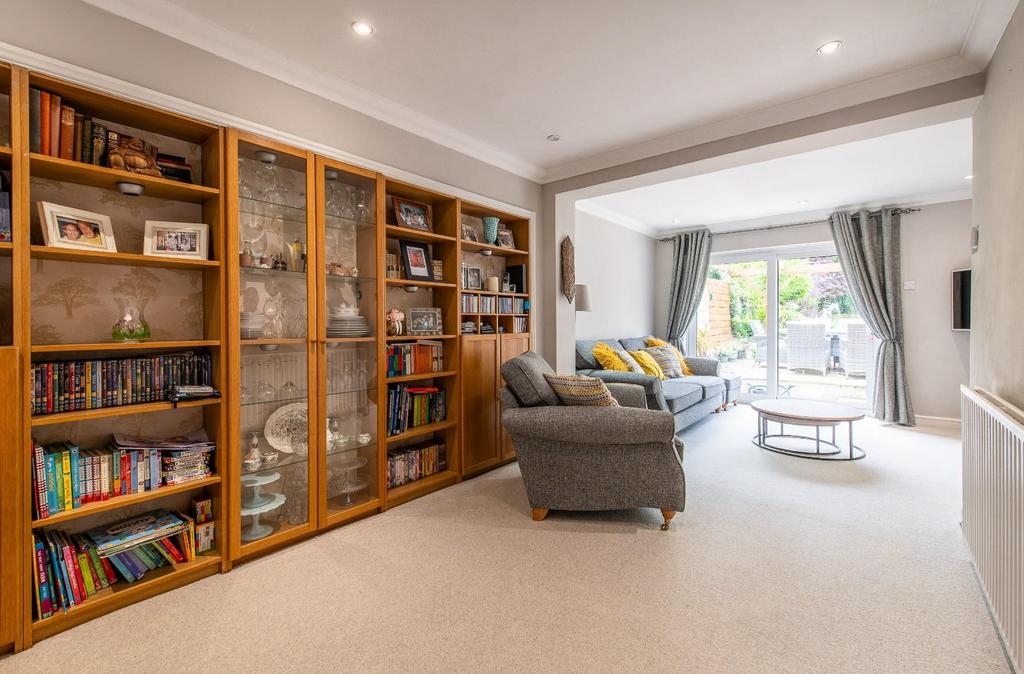 Living/Dining Room