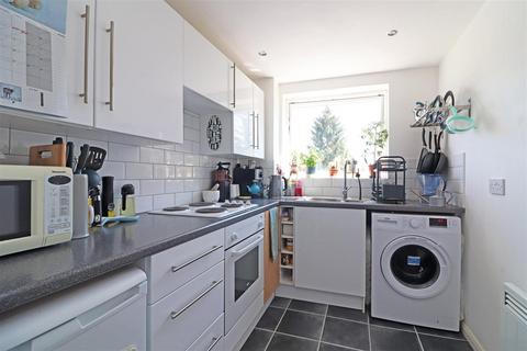 undefined, Lyndale Road, Redhill