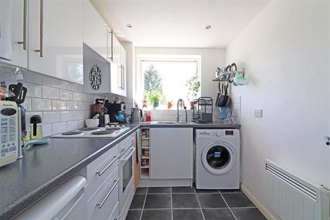undefined, Lyndale Road, Redhill
