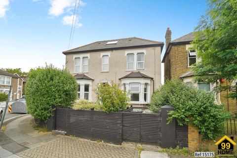 1 bedroom maisonette for sale, Honley Road, London, Lewisham, SE6