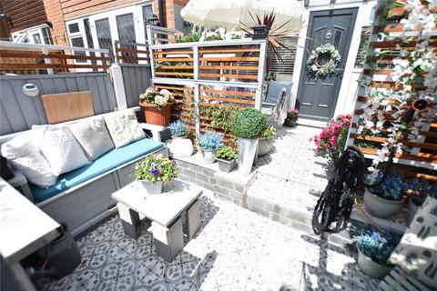 92 Barwick Road, Leeds, LS15 8SQ