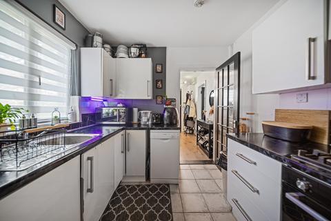 43 Kitchener Avenue, Gravesend, DA12 5JF