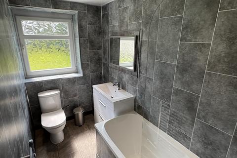 undefined, Fieldhead Drive, Glasgow, G43