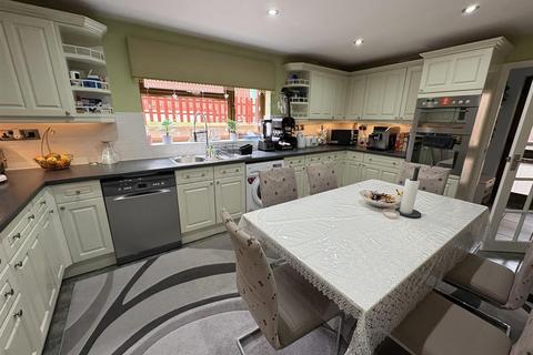 undefined, St. Anthonys Close, Daventry