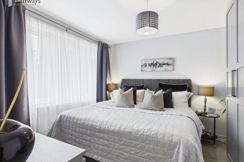 undefined, Stanley Park Road, Wallington SM6