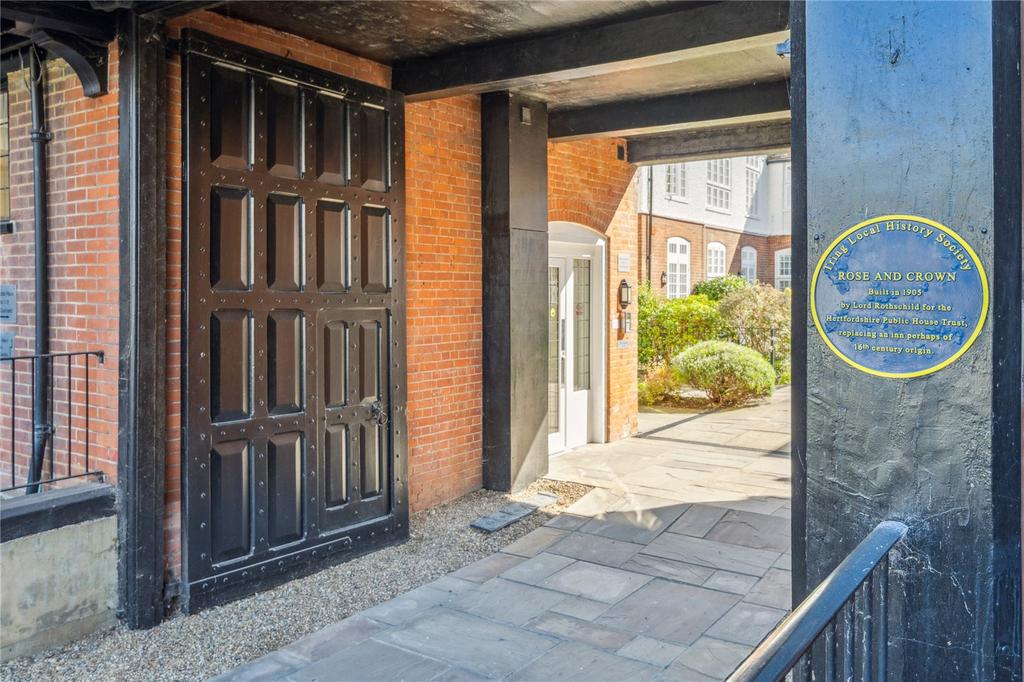 Communal Entrance