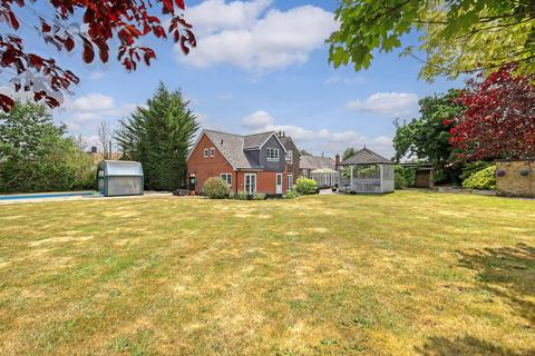 undefined, Bird Lane, Great Warley, CM13