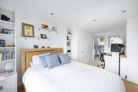 37 Spencer Road, London, W3 6DW