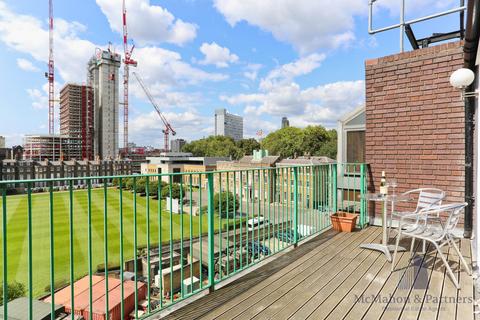 2 bedroom flat for sale, , London, EC1Y 2AJ