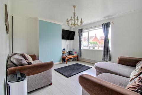 3 bedroom semi-detached house for sale, Riversway, King's Lynn