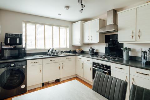 undefined, Whittington, Worcester WR5
