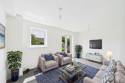 3 bedroom end of terrace house for sale, Marsham Drive, Arnold, Nottingham