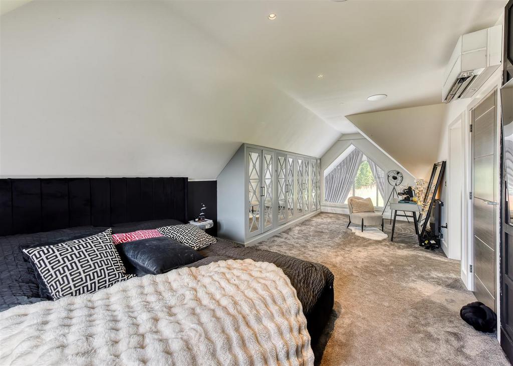 The Stables, Mile Flat-Bedroom 1 (2).jpg