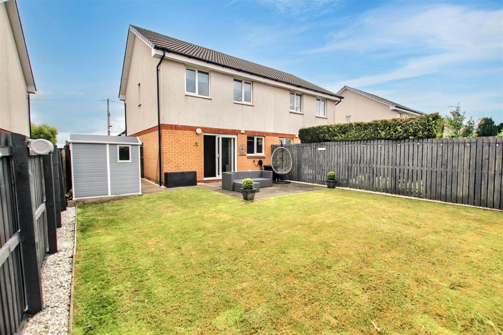 18- Rear Garden.jpg
