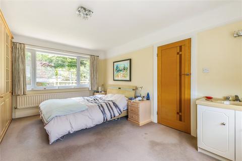 13 De Redvers Road, Poole, BH14 8TS