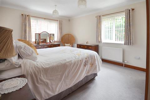 undefined, River View, Gillingham, Dorset