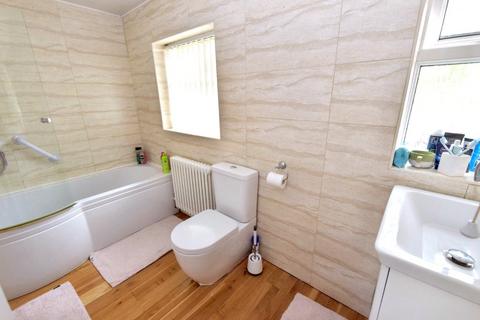 23 Cockshott Drive, Leeds, LS12 2RL