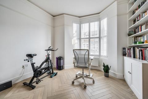 22b Morton Road, London, E15 4AN