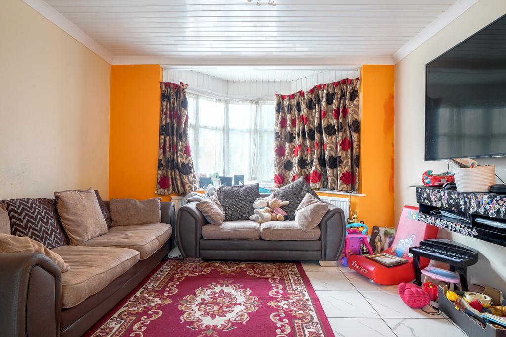 3 Bedroom Semi Detached for Sale