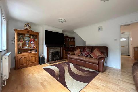 3 Bracken Hill, Chatham, ME5 9QQ