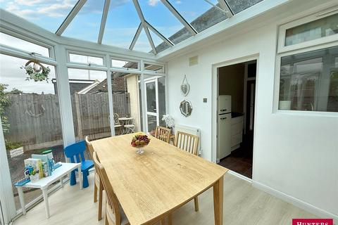 22 Potters Lane, Barnet, EN5 5BH
