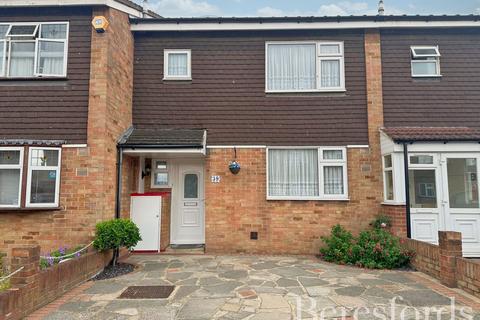39 Ongar Way, Rainham, RM13 7YJ