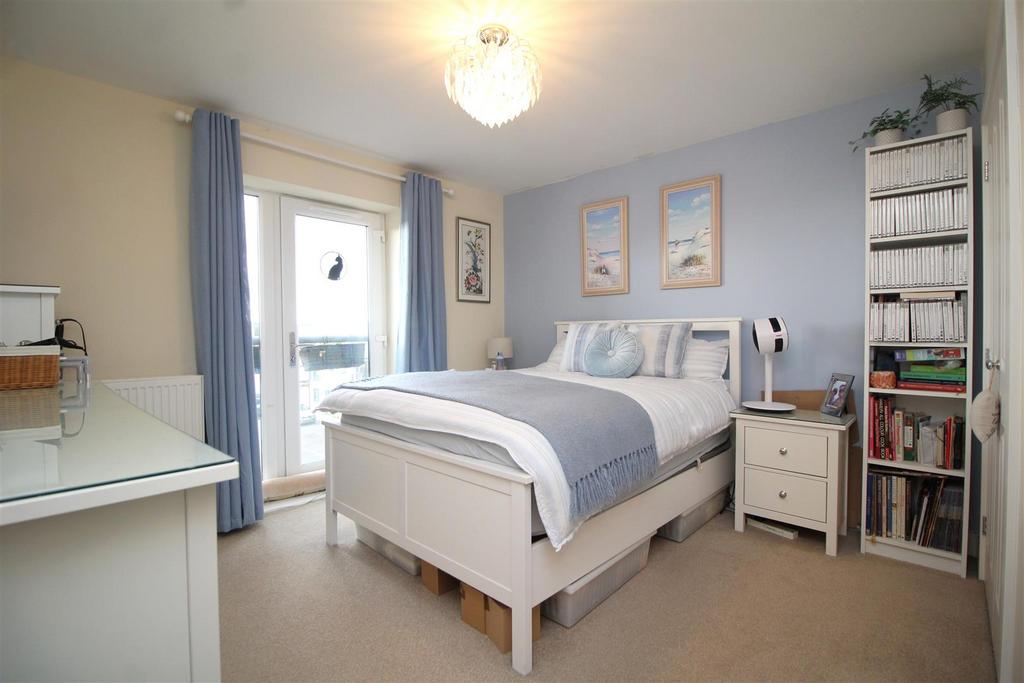 Bedroom 1 .JPG