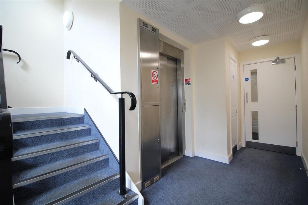Communal area.JPG
