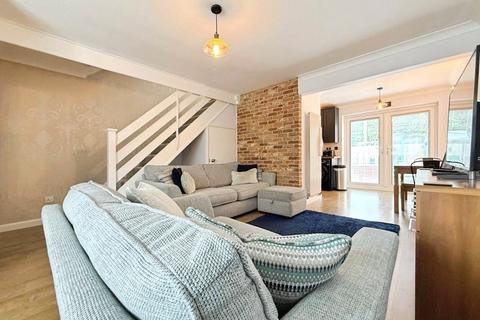 16 Axbridge, Bracknell, RG12 0XB