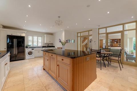 undefined, Padbury Buckingham, Buckinghamshire, MK18 2AJ