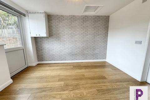 5 bedroom detached house for sale, Corral Close, Chatham, Kent, ME5