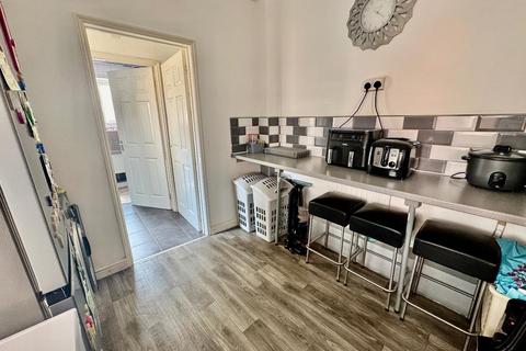 19 Beaconsfield Terrace, Northampton, NN1 3ES