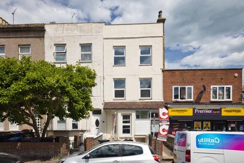 4 bedroom maisonette for sale, Crescent Road, Ramsgate, Kent, CT11