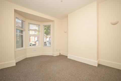 4 bedroom maisonette for sale, Crescent Road, Ramsgate, Kent, CT11