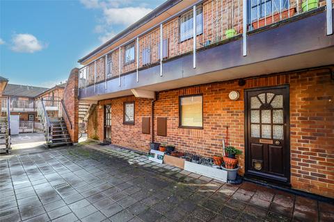 undefined, Linden Drive, Liss, Hampshire, GU33