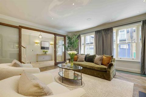 3 Walham Yard, London, SW6 1JA